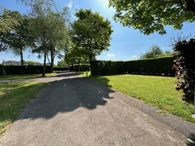 Vue allée emplacement